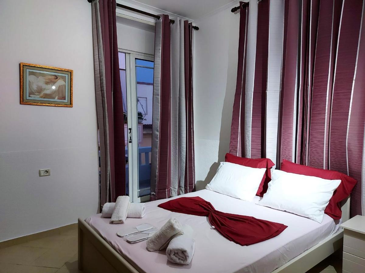 Appartement Vila Stupende à Saranda Extérieur photo